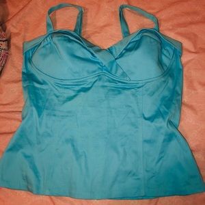 2x Pinup Girl Clothing/Deadly Dames Vamp top